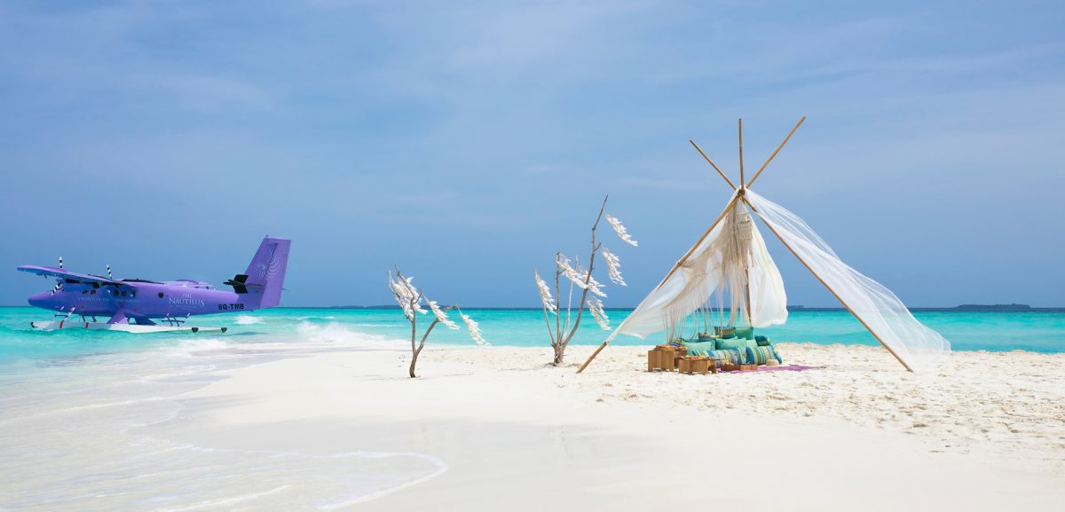 Im Rahmen eines speziellen „Workation Package“ lädt das paradiesische Resort The Nautilus Maldives Reisende aktuell zum „Social Distancing de luxe“ ein.