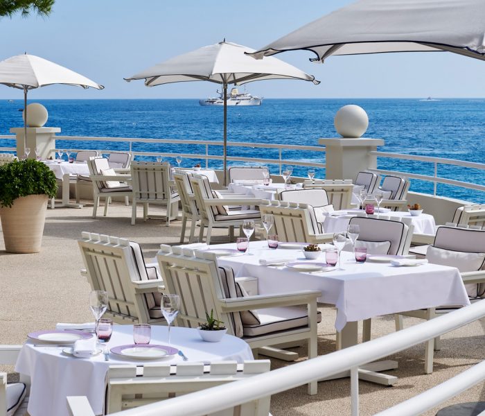 Das Hotel Monte-Carlo Beach zählt zu den besten Luxushotels Monacos. Nach der Neugestaltung startet es mit einer Vielzahl an Neuerungen in die Sommersaison.
